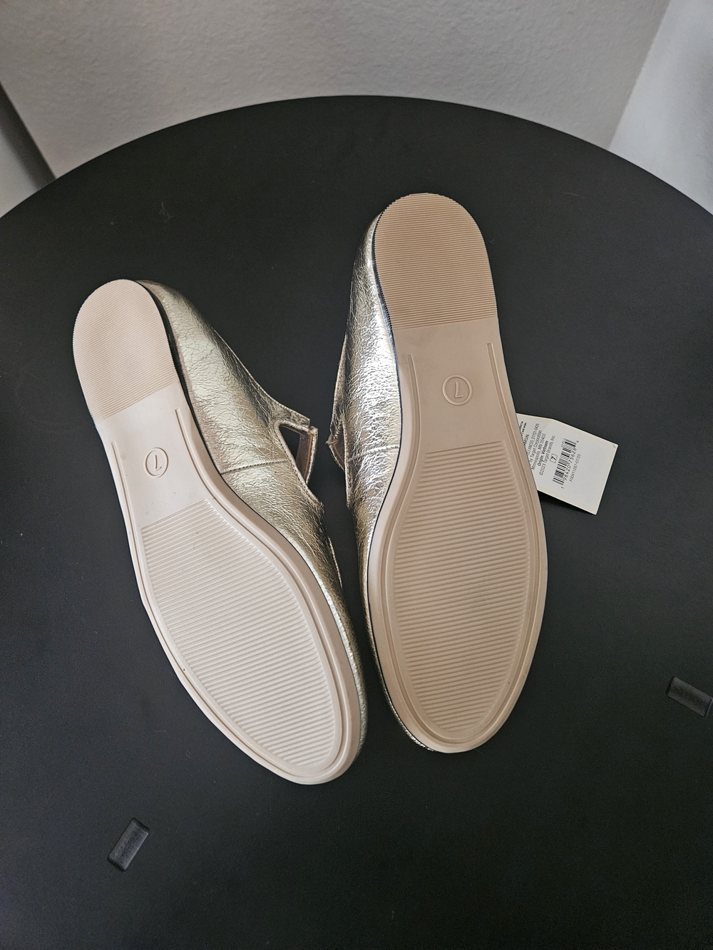 ✨ NWT A New Day Tasmin Metallic Gold Crisscross Mary Jane Flats ✨ Womans Size 7 - Picture 16 of 16